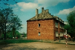 Stara część budynku przed remontem.